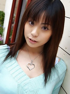 Sexy Asian cutie